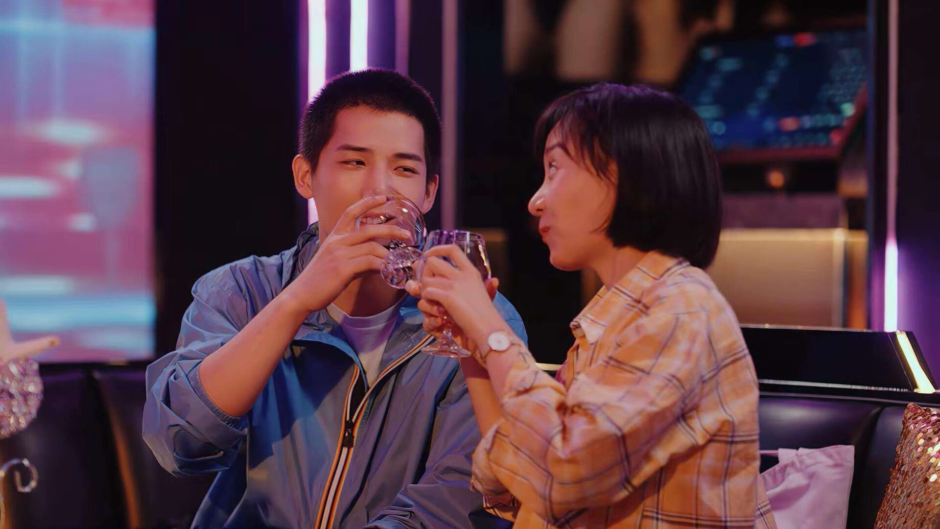 跨越赛场的传奇，英格兰横扫新西兰，莫德里奇抢七主宰荣耀之战