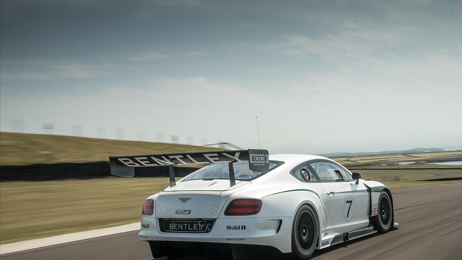 马赛对决沙特强敌，若日尼奥用大师级表现击碎所有质疑