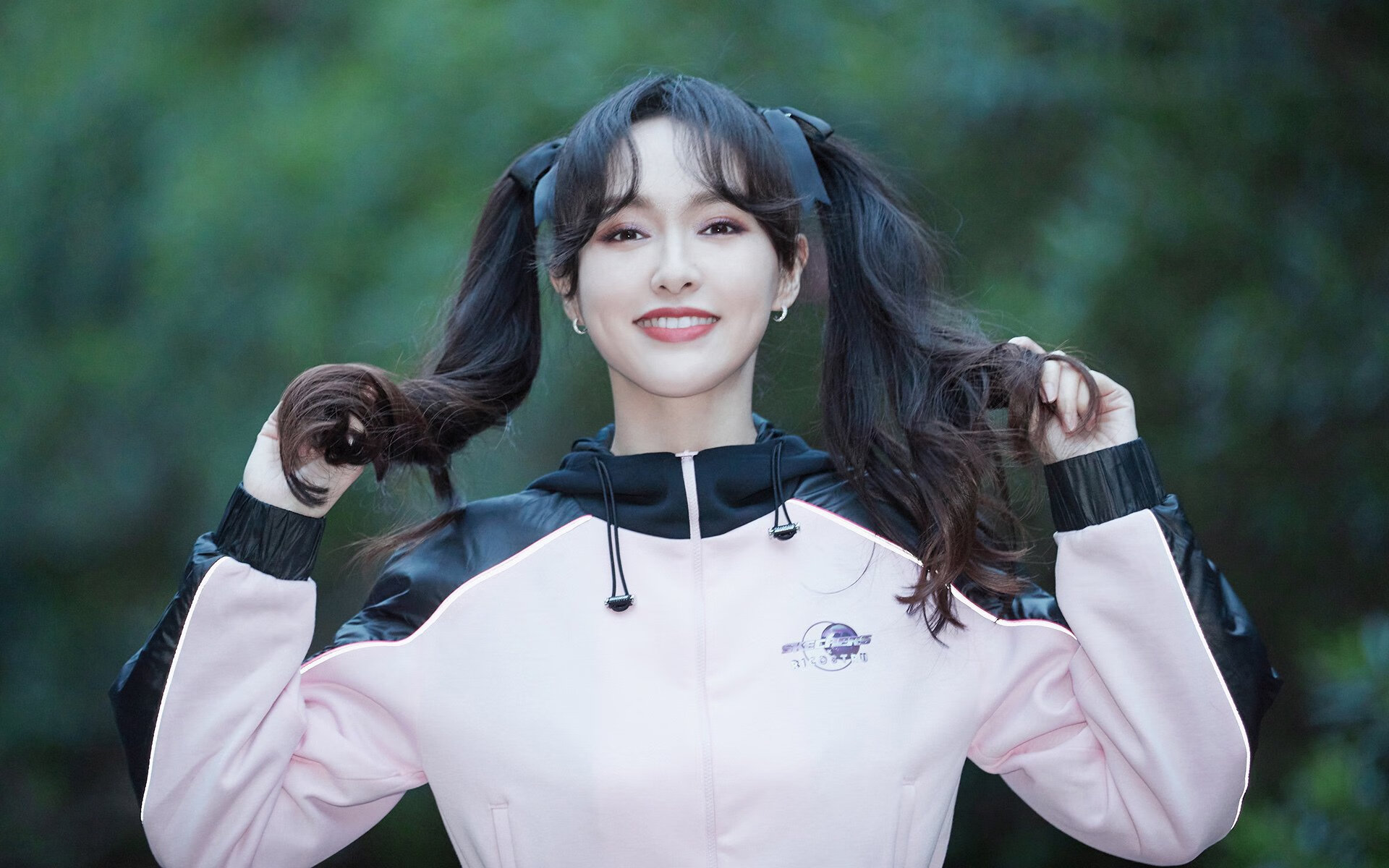 黄蜂强势击败广东队,德罗赞关键先生定乾坤