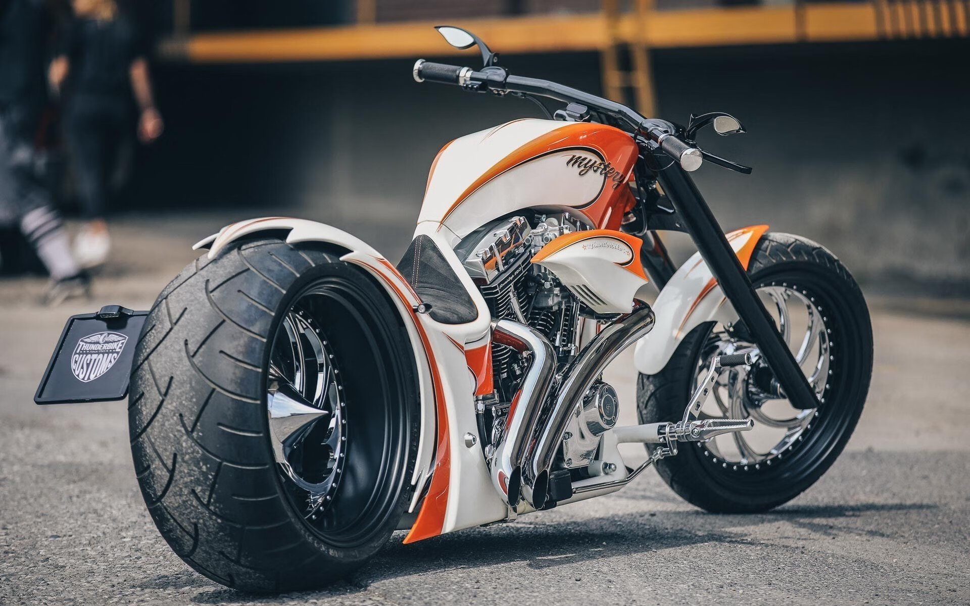 血性与理智的对决,英格兰团队风暴撕裂巴拉圭,皮克孤星闪耀难挽狂澜